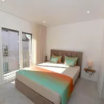 Oro Nero Encantos - Luxury 2 Bedroom In Location نازاريه