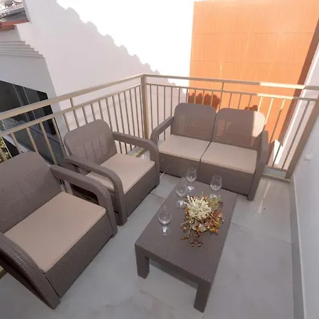 Oro Nero Encantos - Luxury 2 Bedroom In Location 纳扎雷