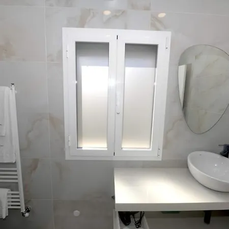 Appartamento Oro Nero Encantos - Luxury 2 Bedroom In Location