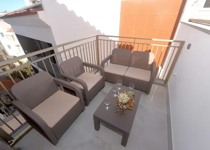 Oro Nero Encantos - Luxury 2 Bedroom In Location 纳扎雷